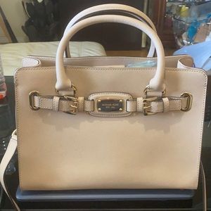 Michael Kors Classic Handbag